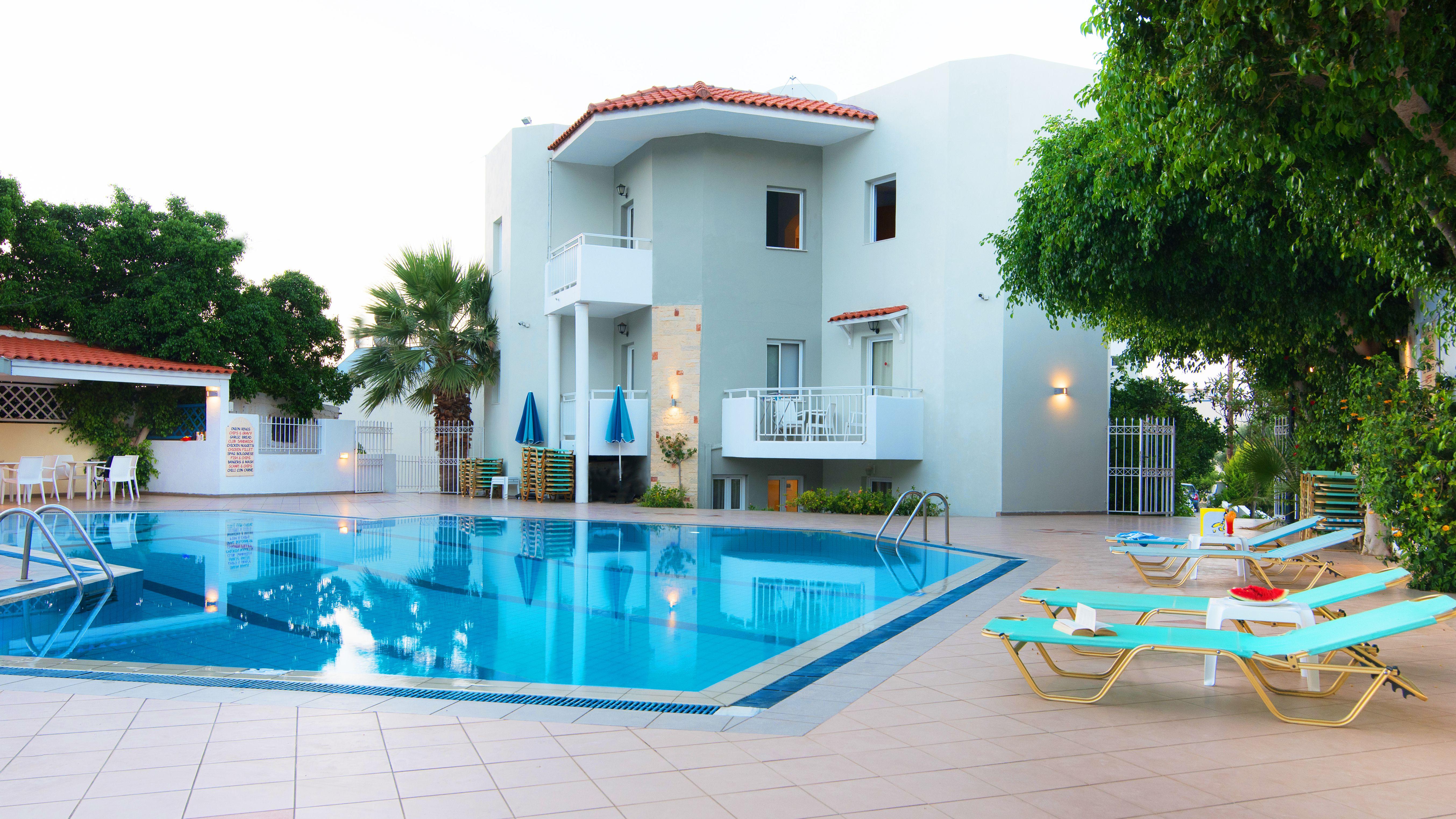 Melissa Apartments, Studios & Suites Malia Extérieur photo