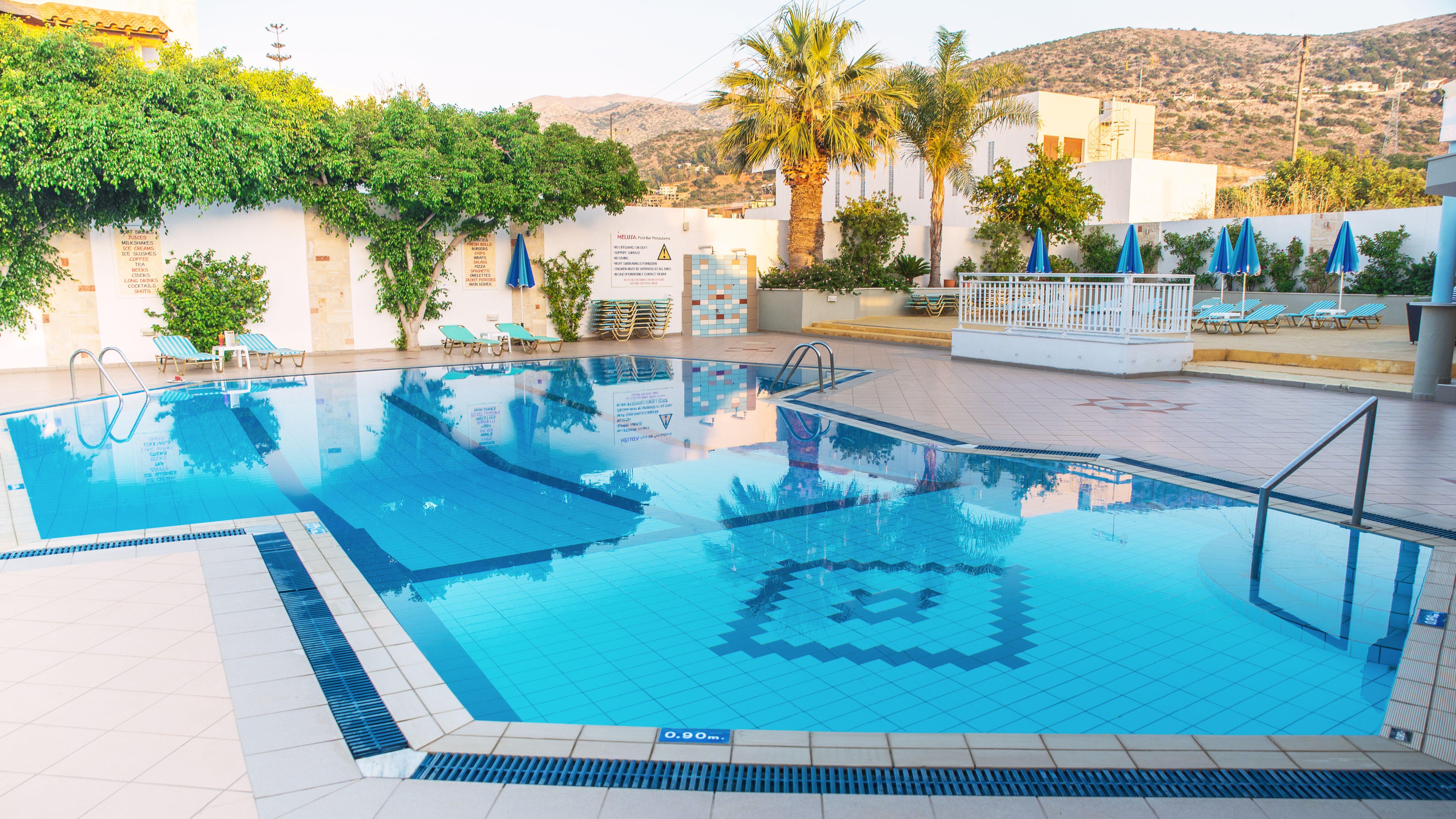 Melissa Apartments, Studios & Suites Malia Extérieur photo