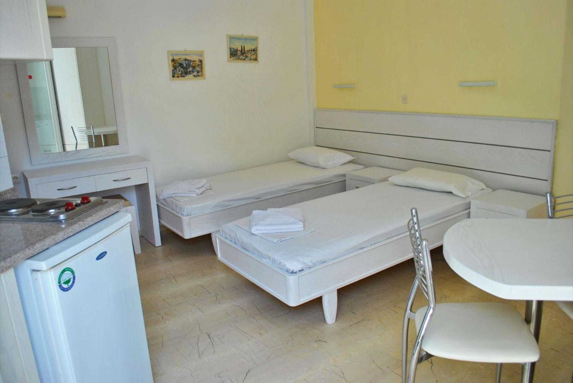 Melissa Apartments, Studios & Suites Malia Chambre photo