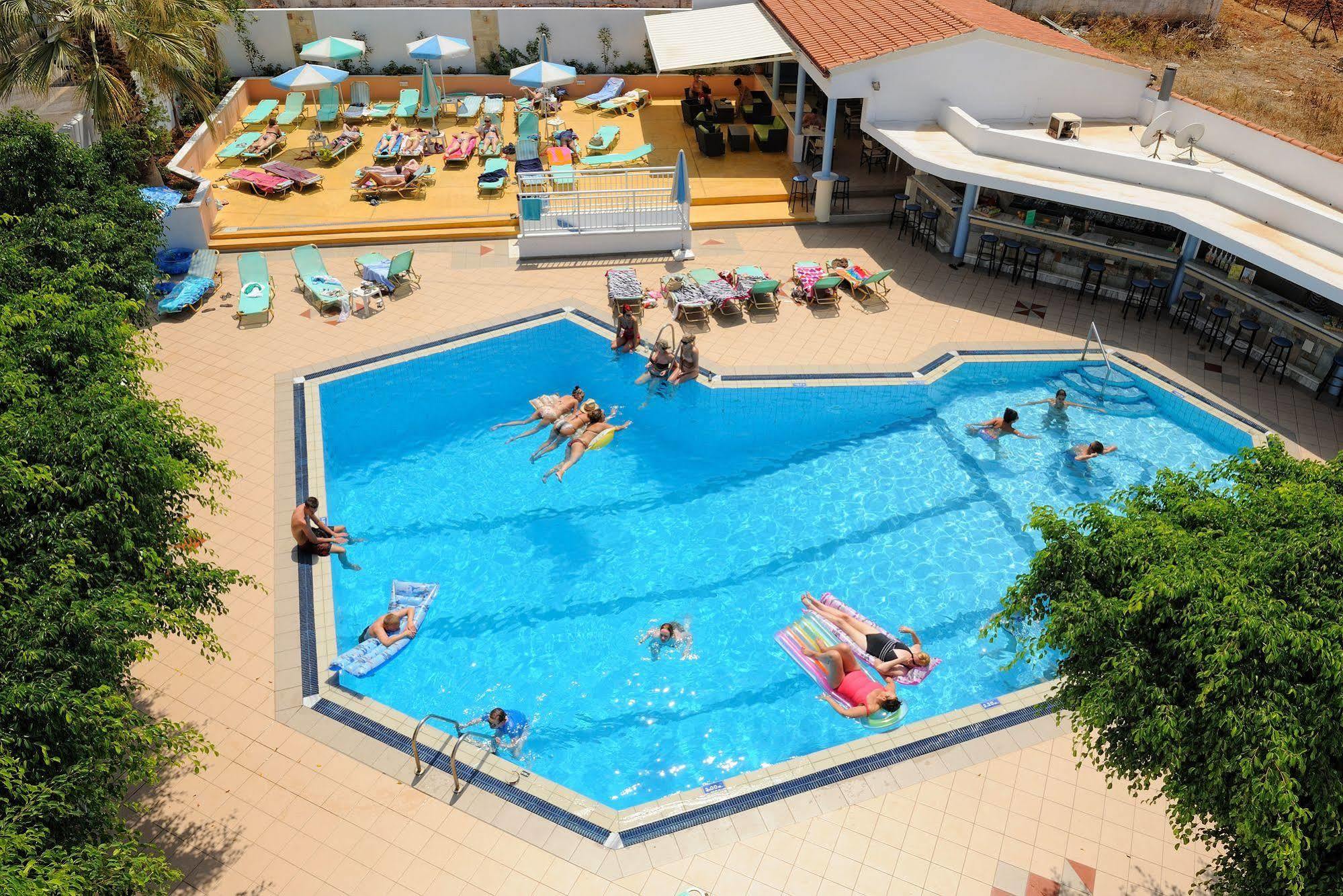 Melissa Apartments, Studios & Suites Malia Extérieur photo