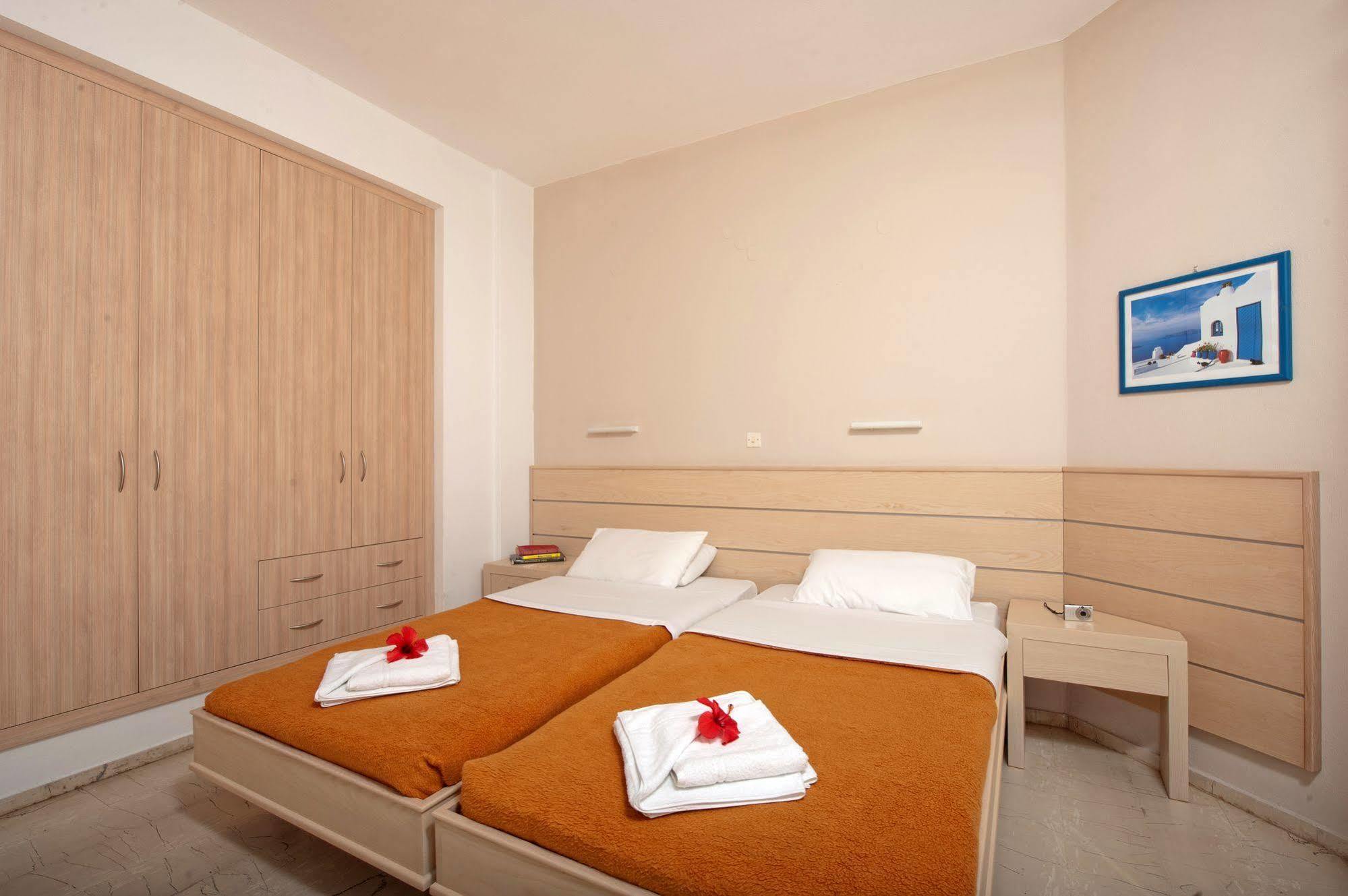 Melissa Apartments, Studios & Suites Malia Extérieur photo