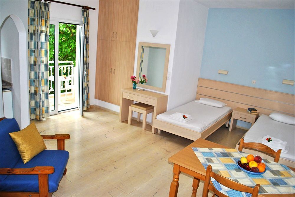 Melissa Apartments, Studios & Suites Malia Extérieur photo